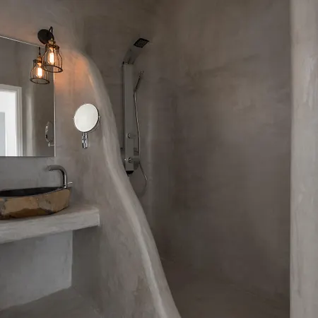 Cova Mykonos