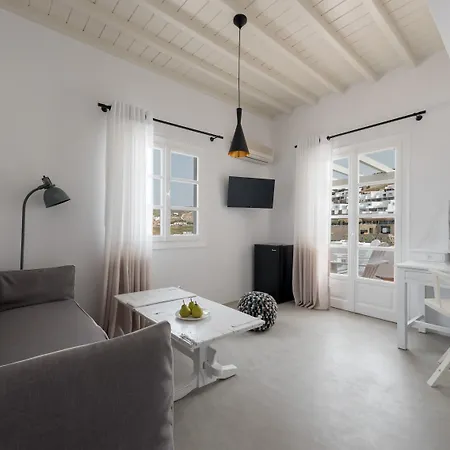 Cova Mykonos 4*